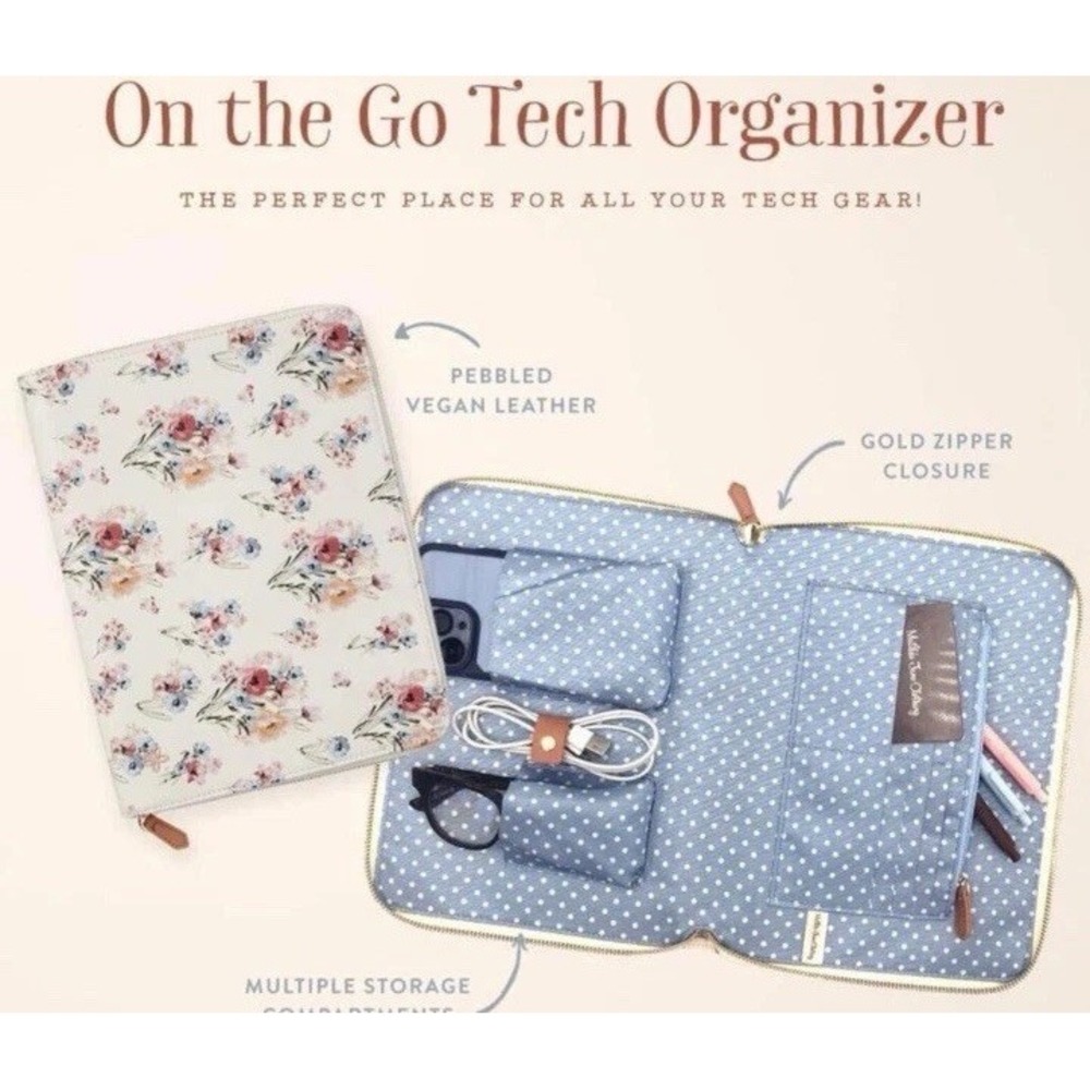 Matilda Jane On The Go Tech Organizer Tablet Pouch Heart To Heart 11in x 8in NIB